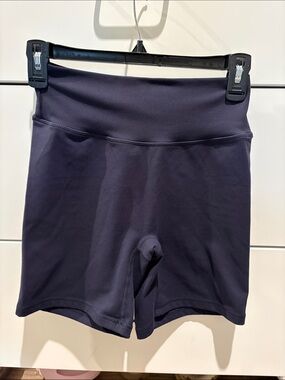 P'tula Women's Bike Shorts in Dark Navy
